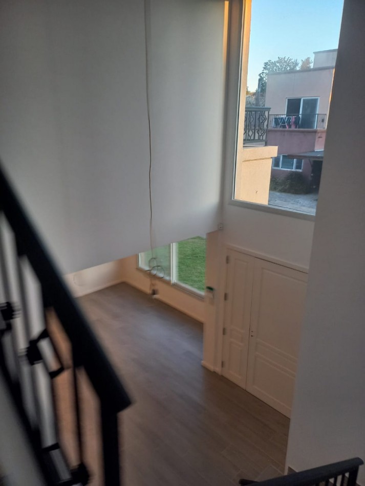 CASA EN VENTA A ESTRENAR EN BARRIO CERRADO EN SAN MIGUEL
