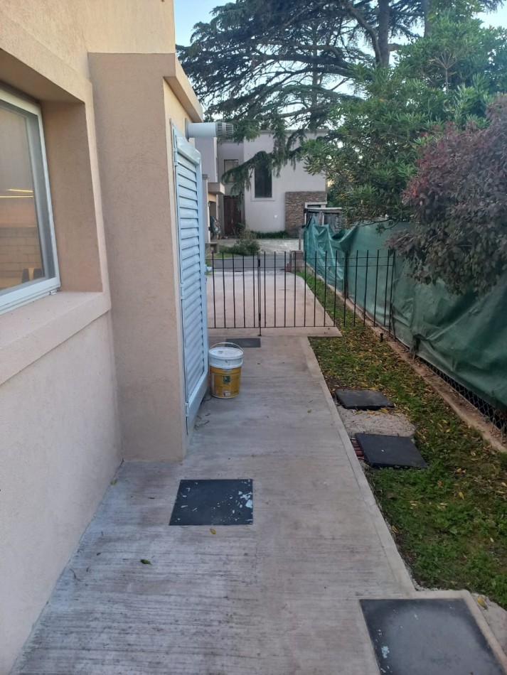 CASA EN VENTA A ESTRENAR EN BARRIO CERRADO EN SAN MIGUEL