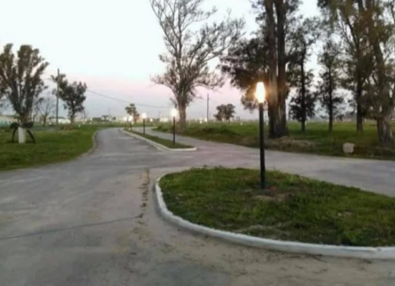 LOTE EN BARRIO CERRADO EN INGENIERO MASCHWITZ