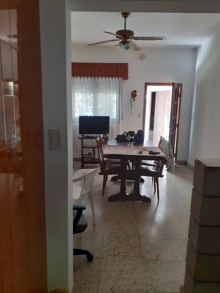 CASA EN VENTA EN ADOLFO SOURDEAUX (KM 30)