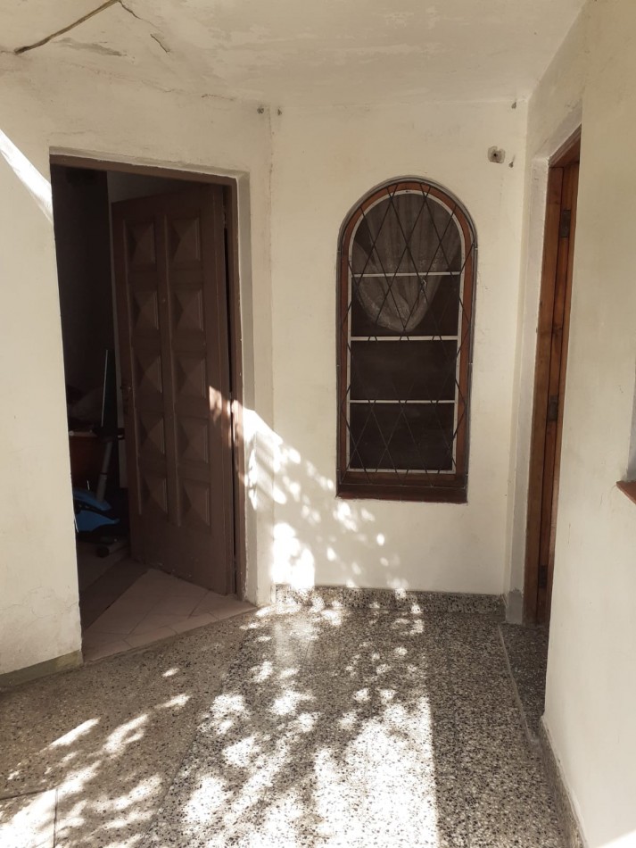 CASA EN VENTA EN ADOLFO SOURDEAUX (KM 30)