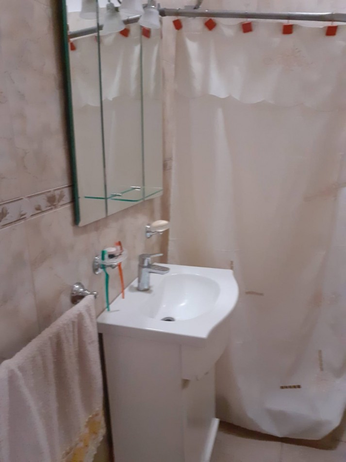 CASA EN VENTA EN ADOLFO SOURDEAUX (KM 30)