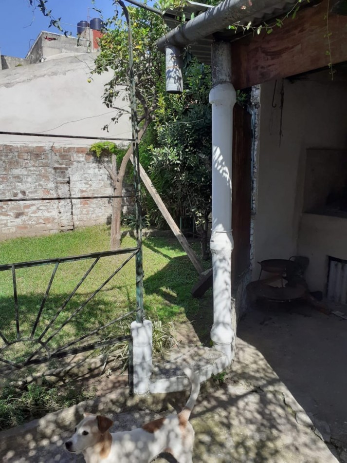 CASA EN VENTA EN ADOLFO SOURDEAUX (KM 30)