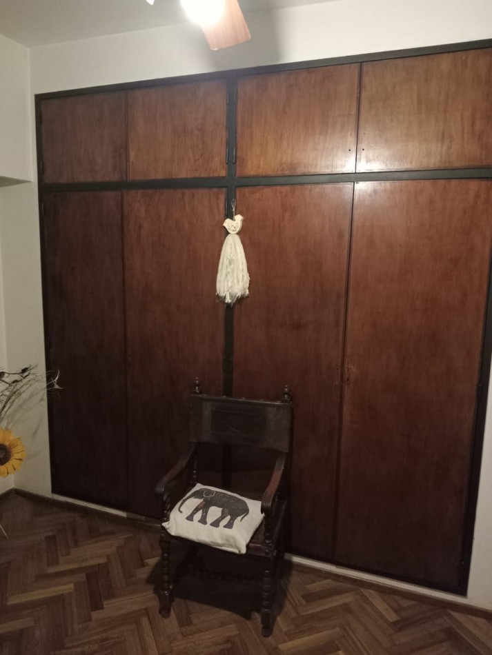 CASA DE 3 AMBIENTES MAS 5 MONOAMBIENTES EN ADOLFO SOURDEAUX (KM 30)
