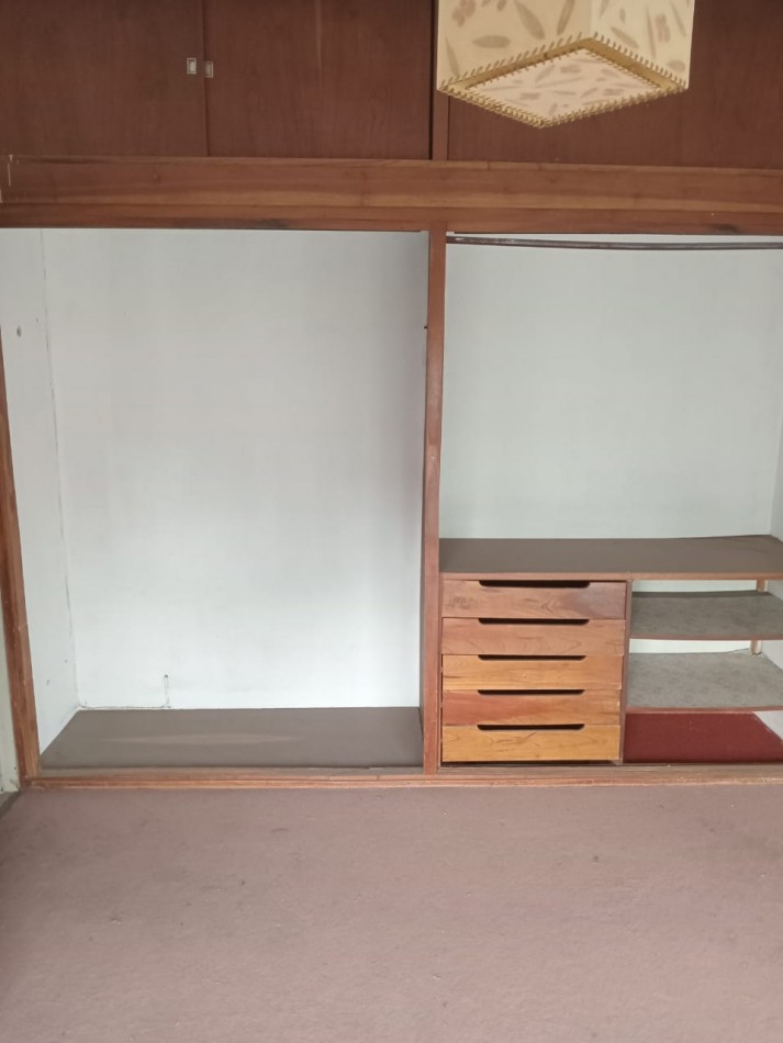 CASA EN DOS PLANTAS DE 4 AMBIENTES EN MUÑIZ