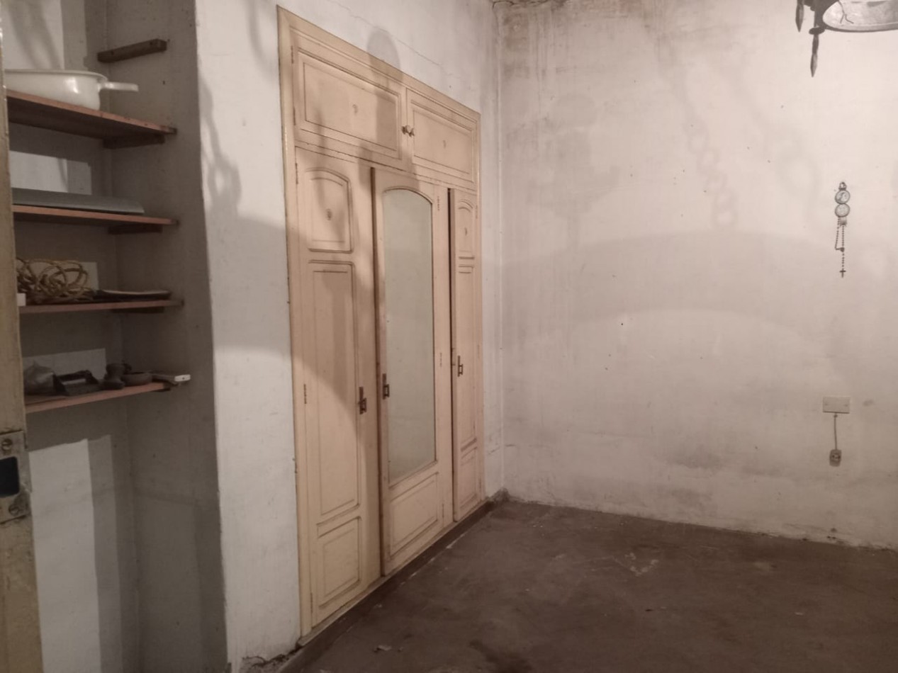 CASA DE 4 AMBIENTES A REFORMAR EN MORON. APTO CREDITO