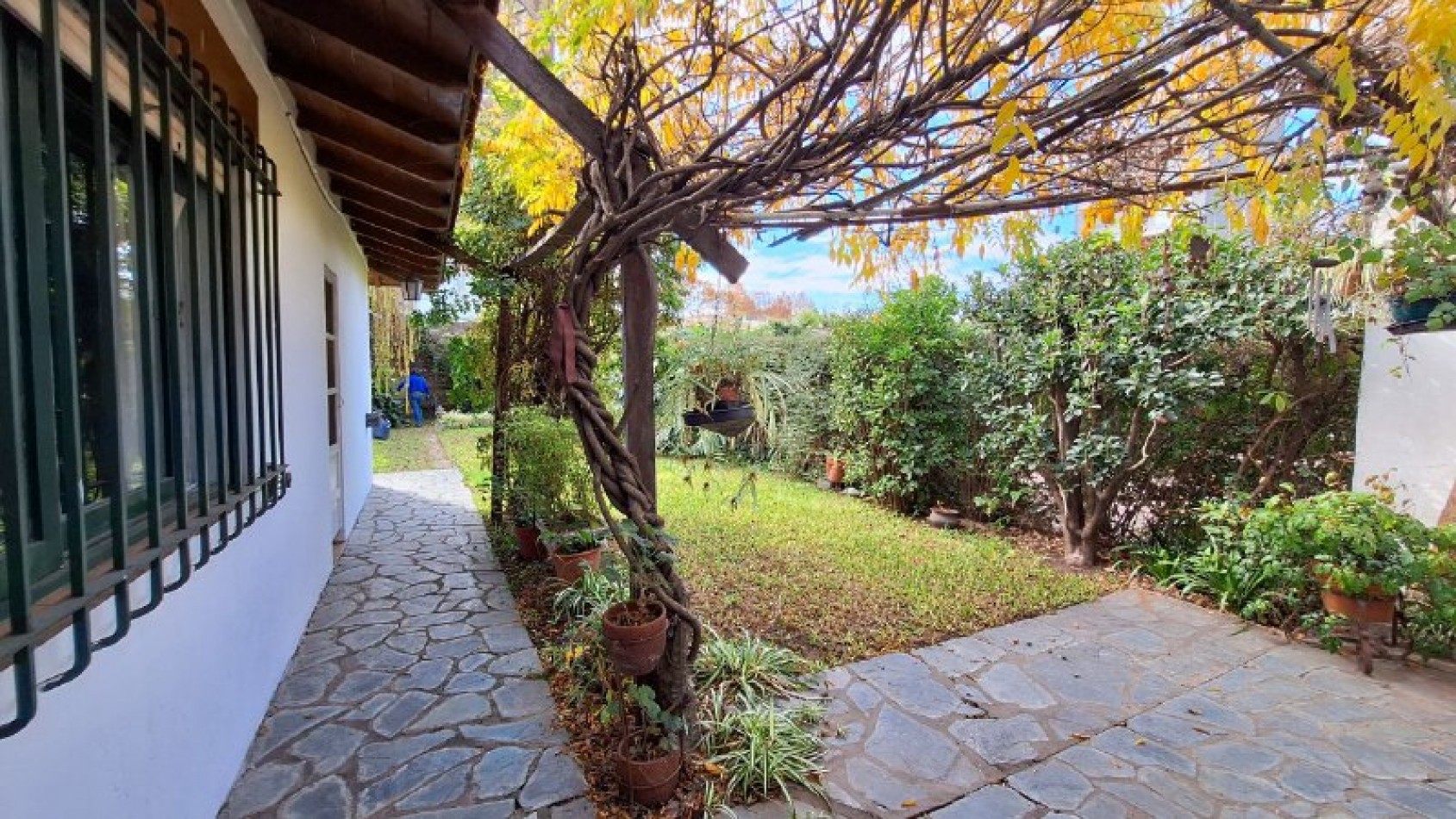 CASA EN VENTA EN MUÑIZ