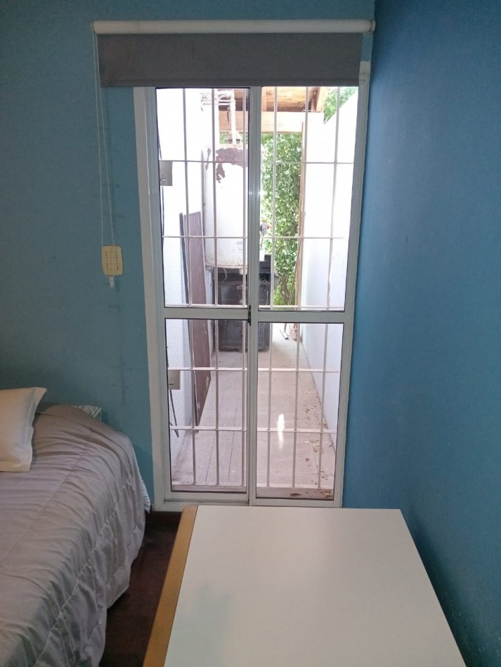 CASA DE 4 AMBIENTES CON PILETA EN POLVORINES