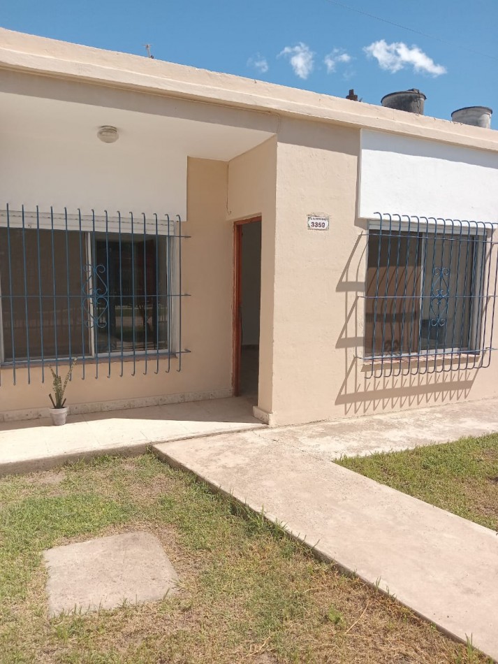 CASA EN VENTA EN VILLA DE MAYO