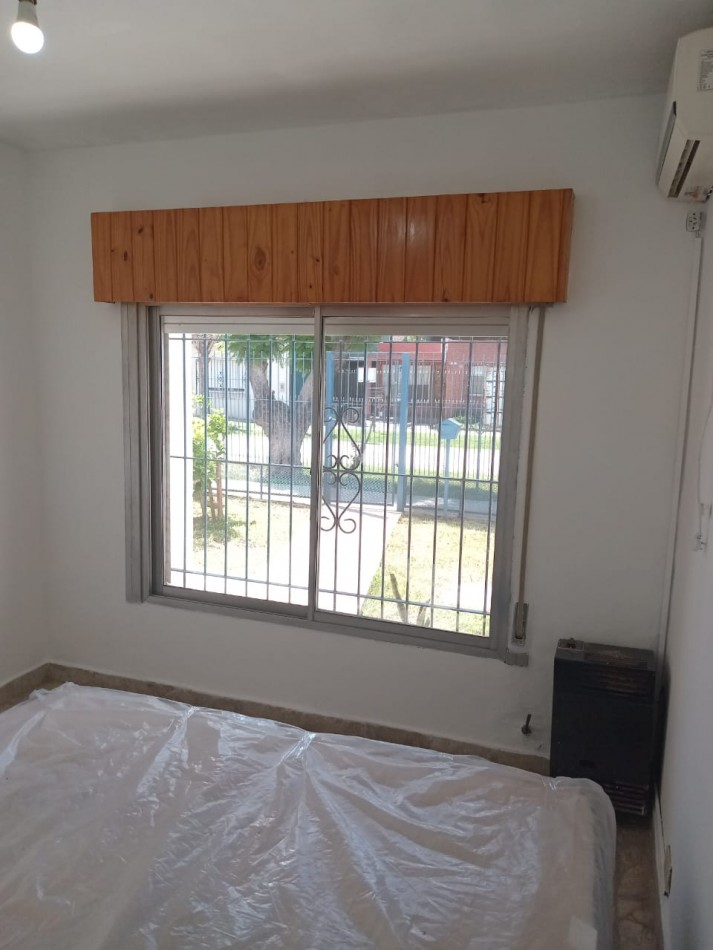 CASA EN VENTA EN VILLA DE MAYO