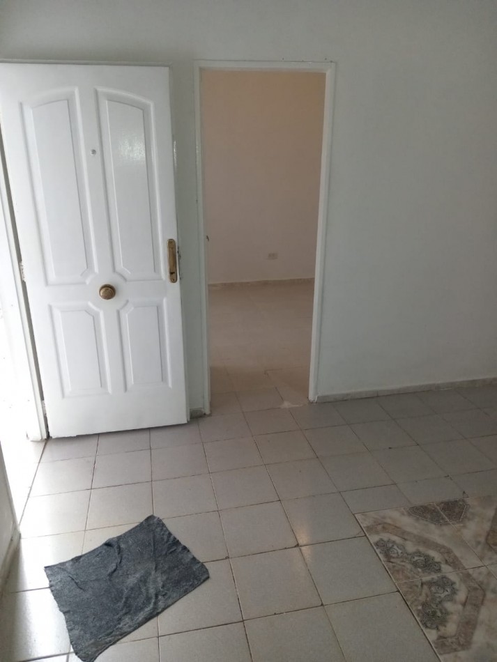 DEPARTAMENTO EN GRAND BOURG DE 2 AMBIENTES