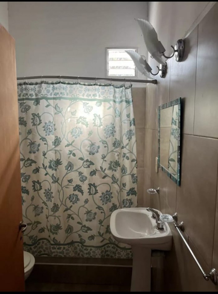 DUPLEX DE 3 AMBIENTES EN VENTA EN JOSE C PAZ