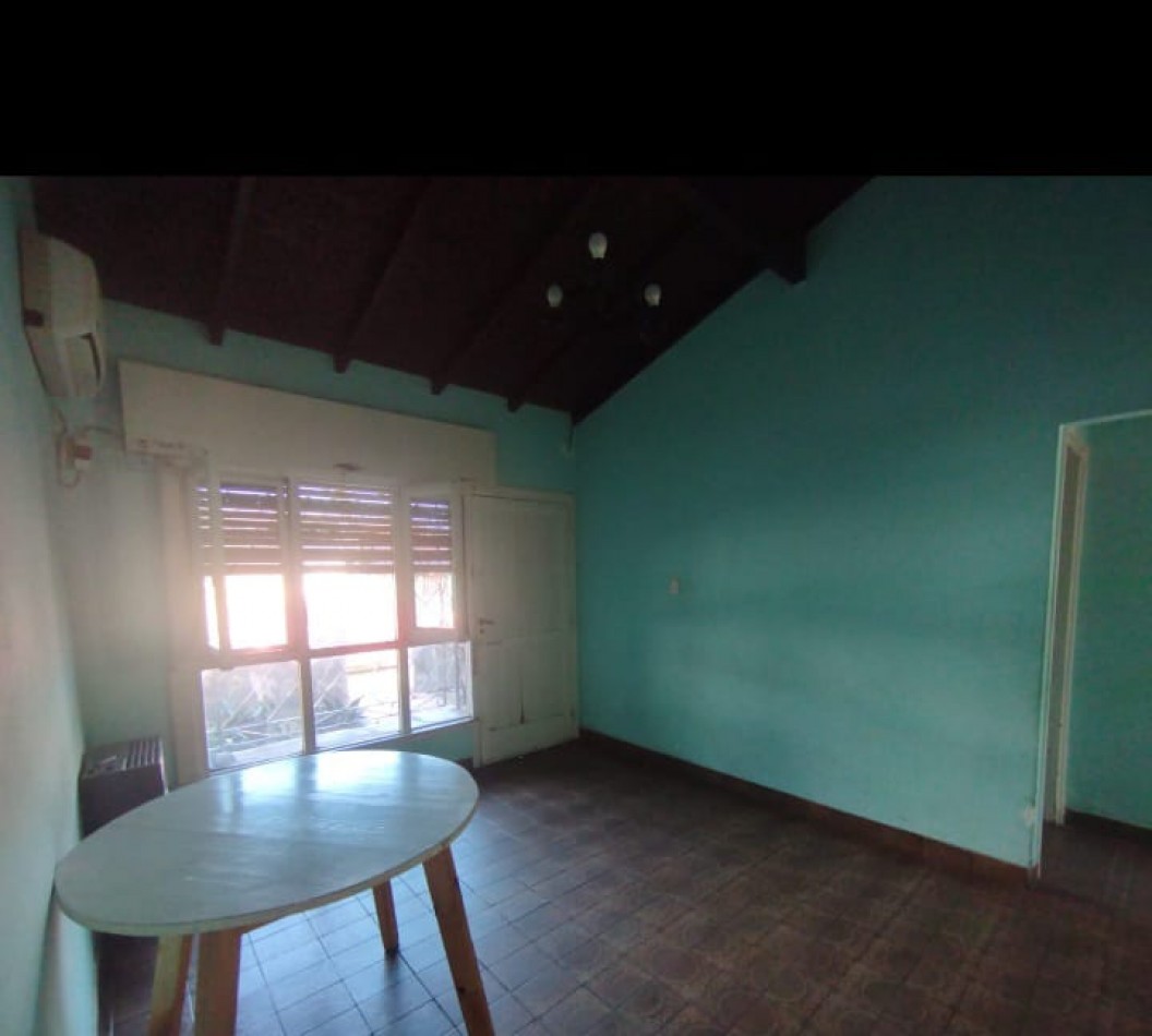 CASA DE 4 AMBIENTES EN VILLA DE MAYO