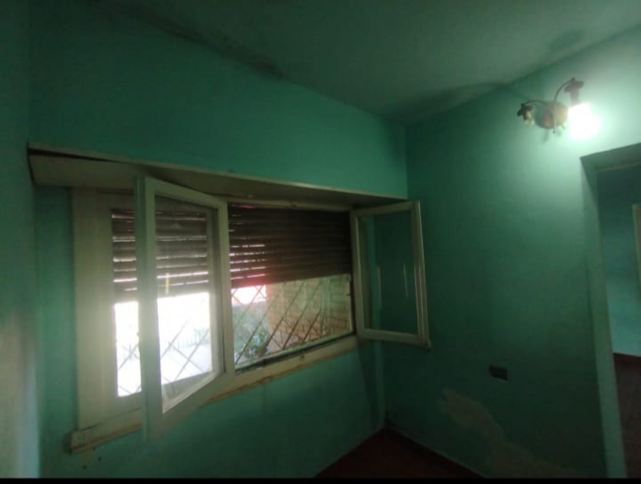 CASA DE 4 AMBIENTES EN VILLA DE MAYO