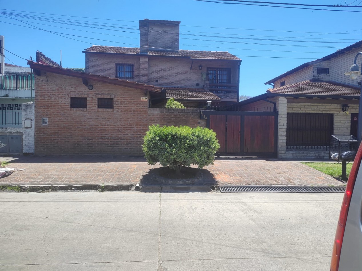 CASA EN ALQUILER CON PILETA EN DON TORCUATO