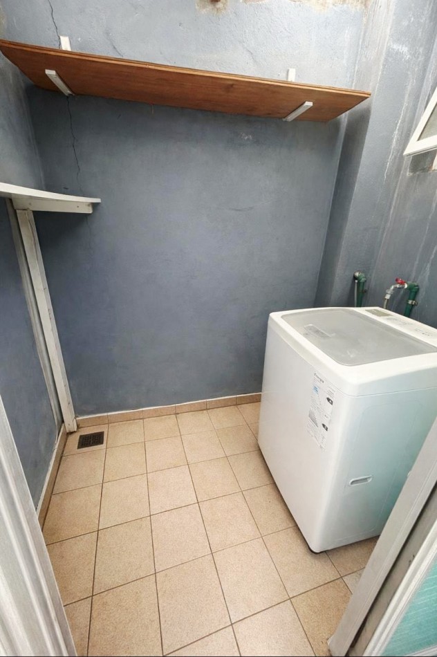 DEPARTAMENTO EN SAN MIGUEL CON JARDIN Y COCHERA