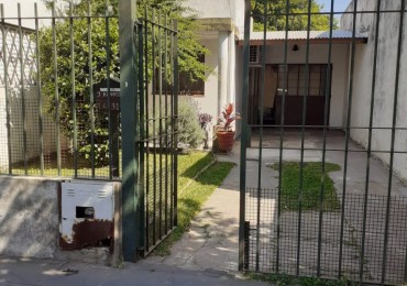 CASA EN VENTA EN ADOLFO SOURDEAUX (KM 30)